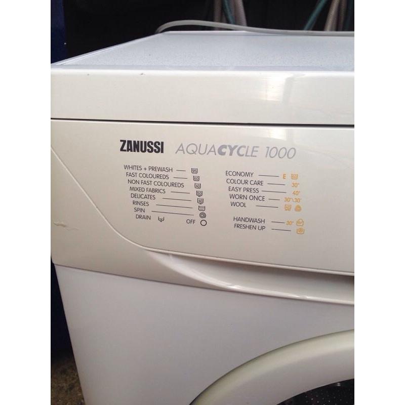 Washing machine zanussi