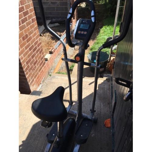 Cross trainer