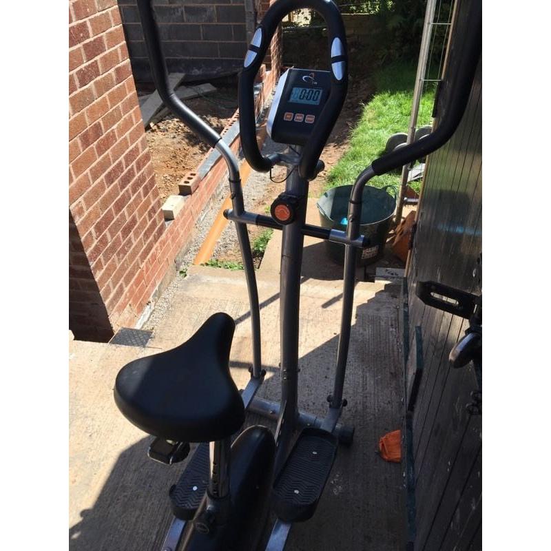 Cross trainer