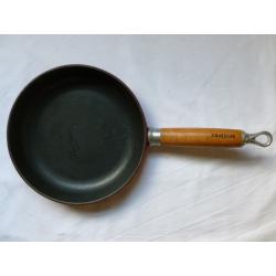 Chasseur Cast Iron Superior Quality Enameled Cookware Bundle : Milk Pan / x2 Frying Pans / Grill Pan