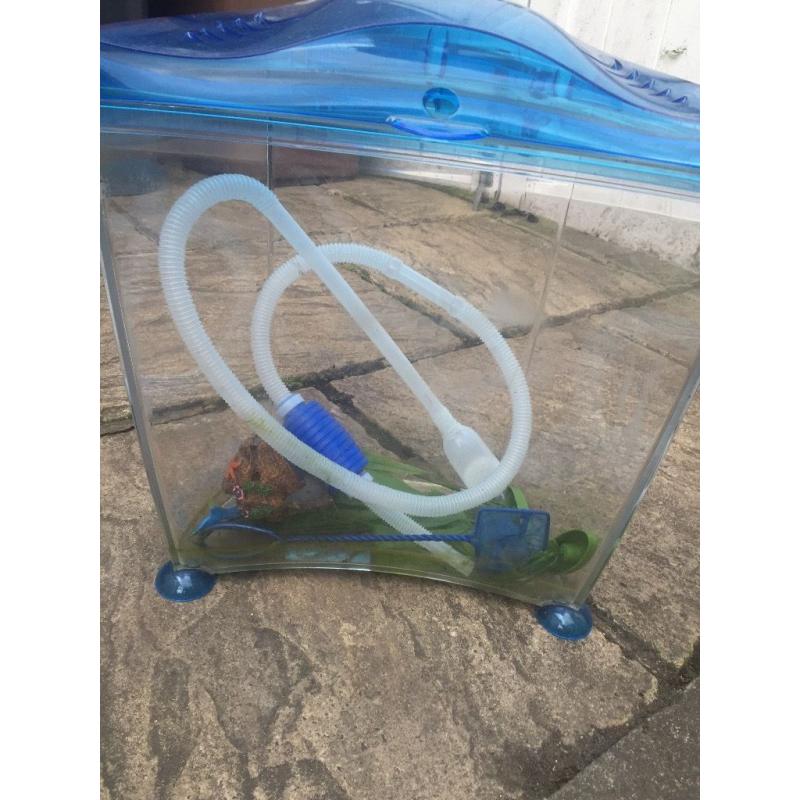 Medium Fish Tank with pump