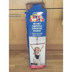 BABY BOUNCER