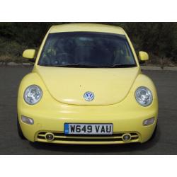 VOLKSWAGEN BEETLE 2.0 PETROL MANUAL COME WITH ONE YEAR MOT