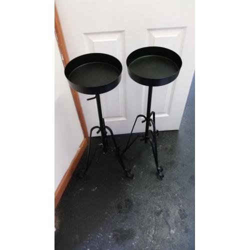 black metal pedestal stands for weddings or events
