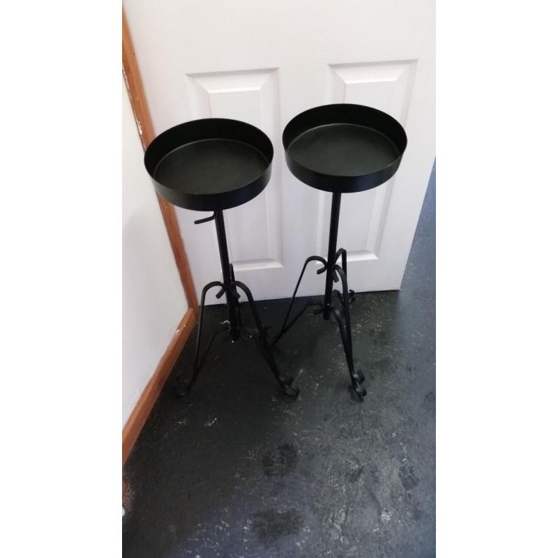 black metal pedestal stands for weddings or events