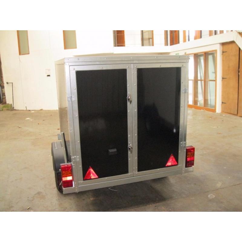 New Box Trailers (over 10% discount)