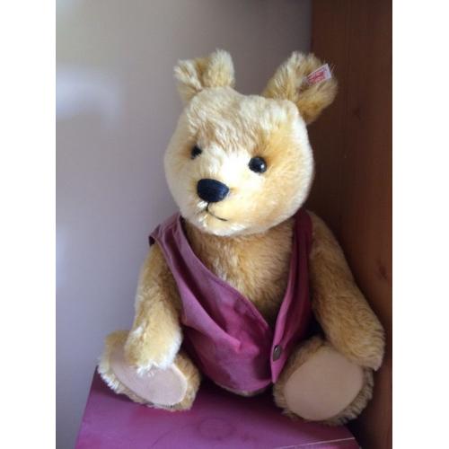 Steiff Winnie the Pooh Limited Edition