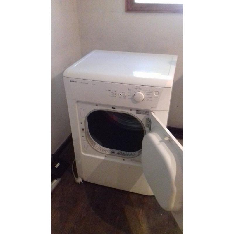 Tumble Dryer: Beko drvs62w