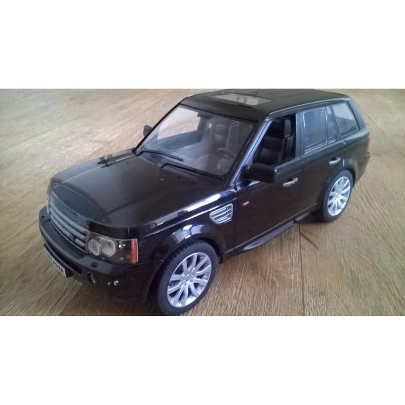 Remote Controlled Range Rover Sport 1:14
