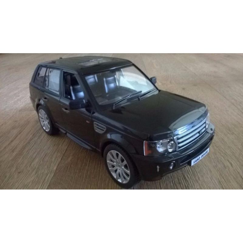 Remote Controlled Range Rover Sport 1:14