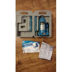 Silverline Hydraulic Bottle Jack 6 Tonne - (Very Little Use)