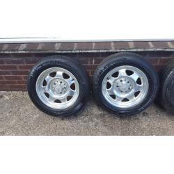 MERCEDES 5 STUD ALLOYS AND TYRES