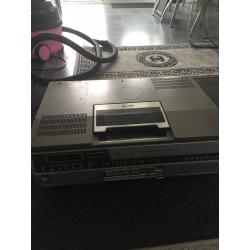 Sanyo betacord cassette recorder