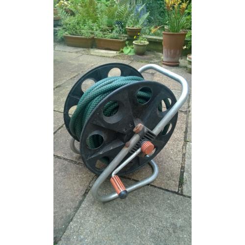 Hose reel and hose