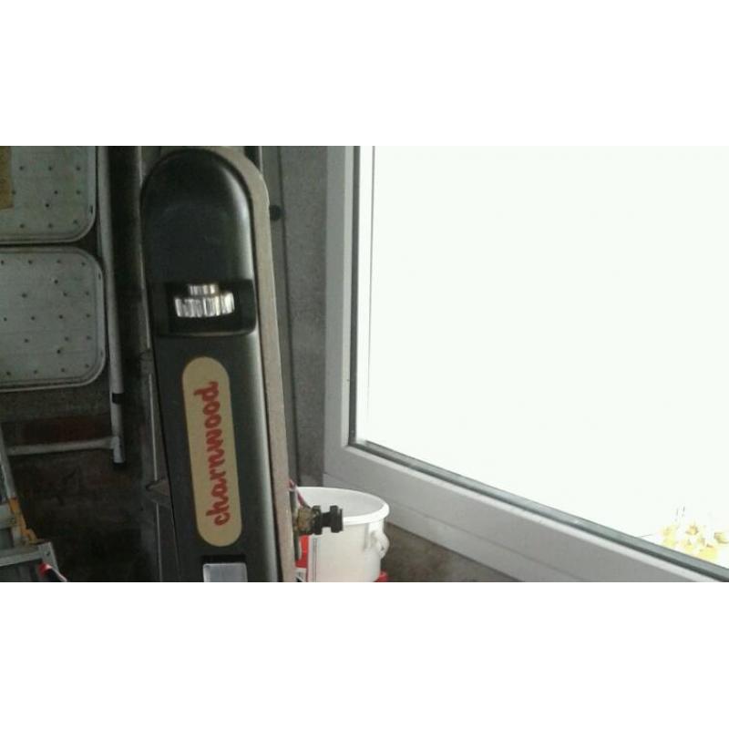Belt sander
