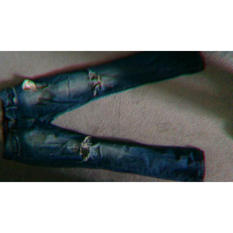 Ripped jeans
