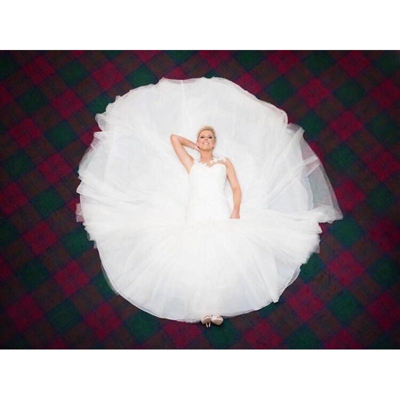 Wedding dress
