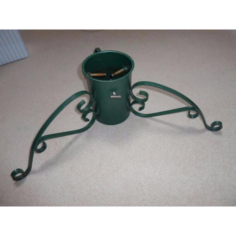 Christmas tree stand