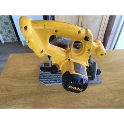 Dewalt kit no batteries