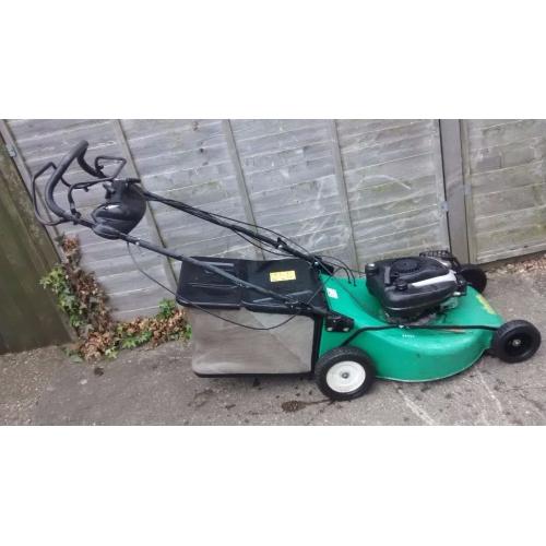 PETROL ROTARY LAWNMOWER SELF PROPELLED 22 INCH CUT