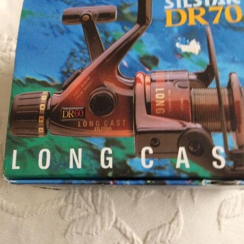 Long cast fishing reel