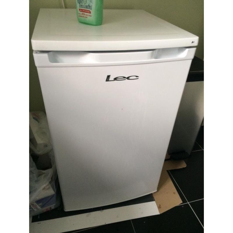 Under counter fridge