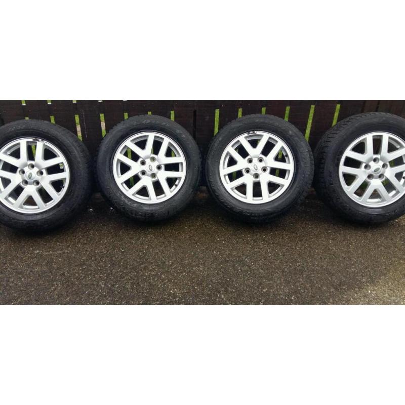 Landrover discovery alloys with tyres