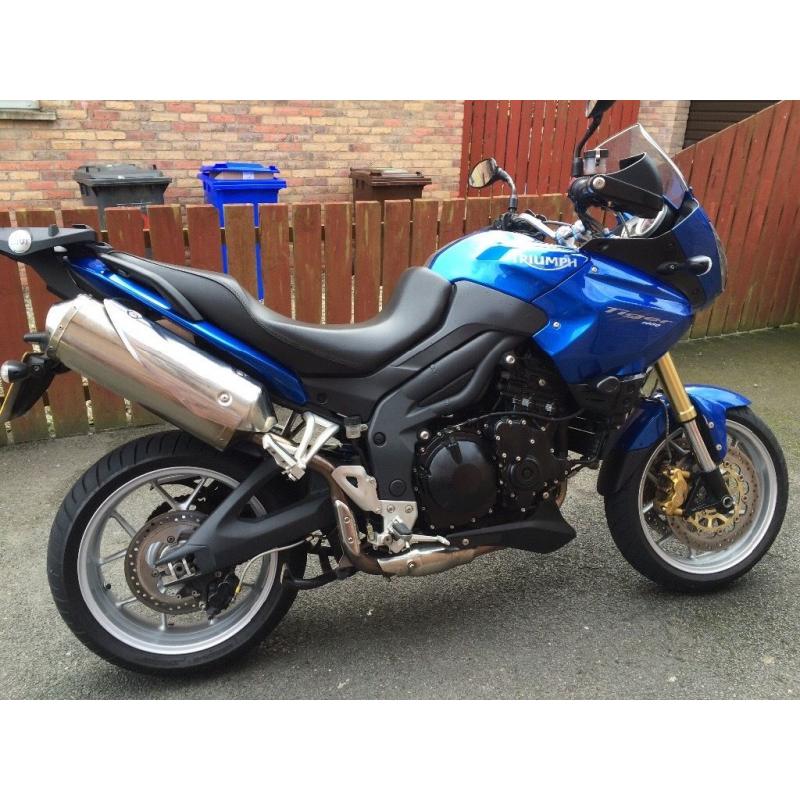 Triumph Tiger 1050 (Adventure / Street bike) - low miles - excellent condition (Not GS)