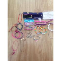 Jewellery bundle / joblot ( bracelets , necklaces , rings )