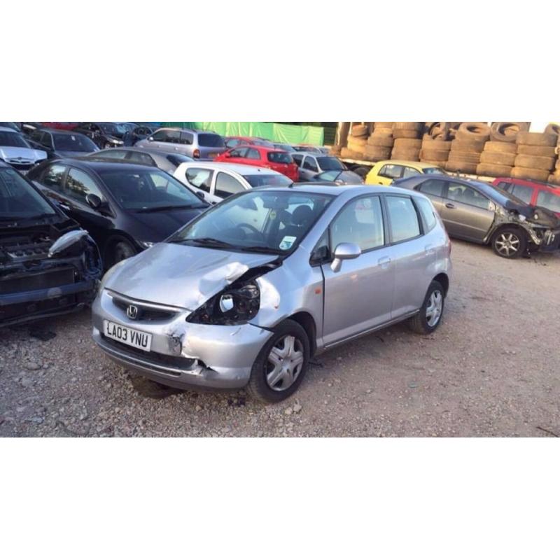 Breaking Honda jazz car parts spares 2002-2008 BREAKING HONDA JAZZ CAR PARTS SILVER