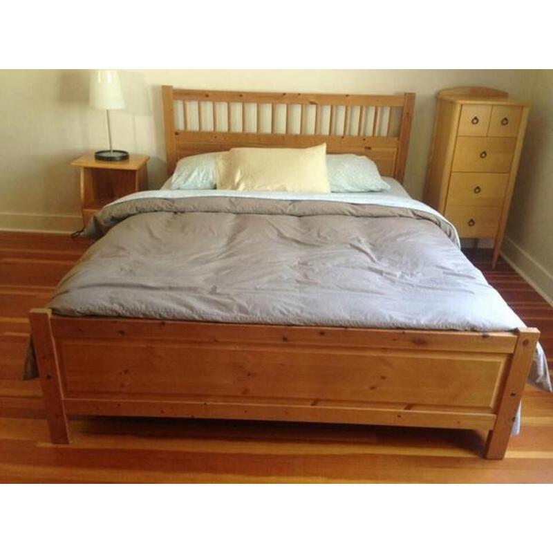 IKEA Hemnes King Size Bed Frame ( 170-200 )