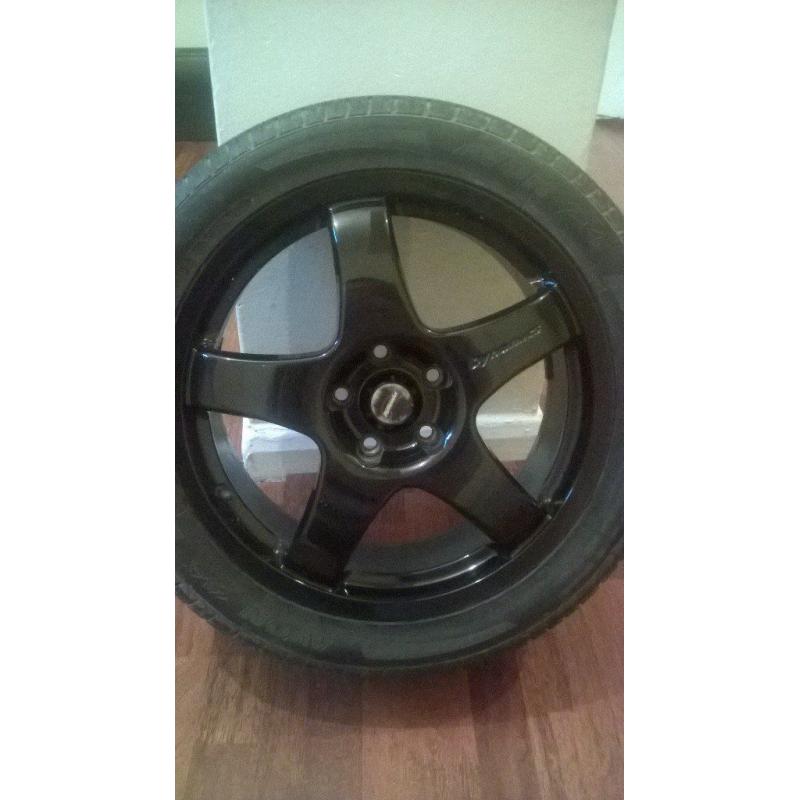 4x 17inch dynamics alloys & tyres