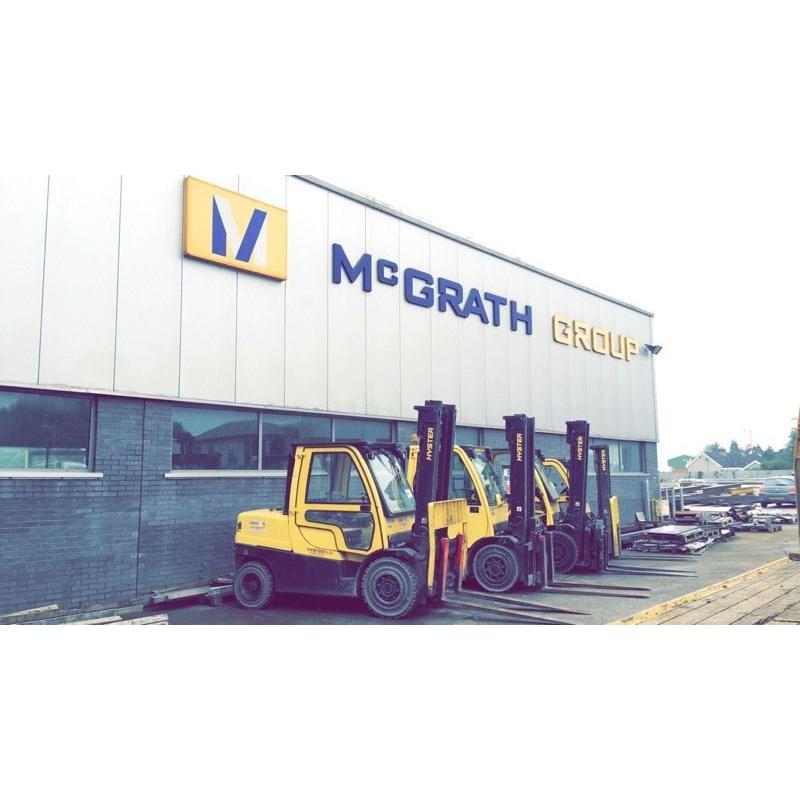 Large Selection of Forklifts & Side Loaders