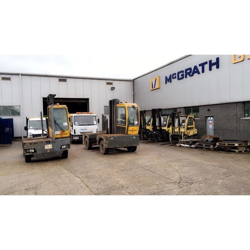 Large Selection of Forklifts & Side Loaders