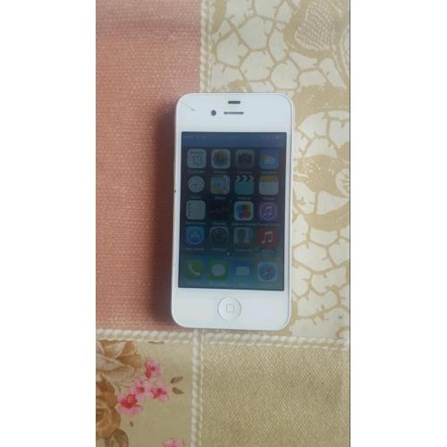 Iphone 4 with an italian brand (Armani) on it unlocked in excelent condition!