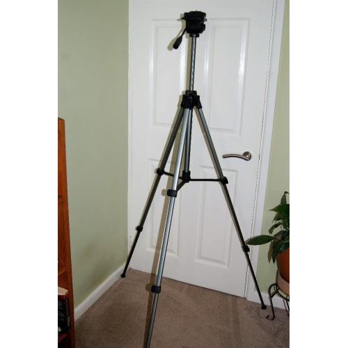 PRISMA CLASSIC 2000 CAMERA TRIPOD.