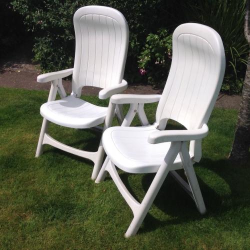 2 x Allibert Recliner Chairs