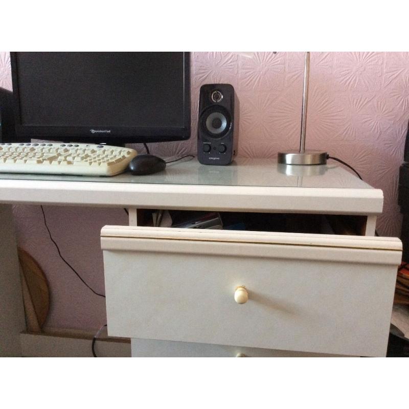 DRESSER, WHITE, GLASS TOP, CAN BE USED AS COMPUTER DESK OR DRESSING TABLE, GC, 3 DRAWERS.