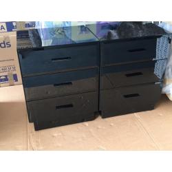 Black glass dressing table £100 plus 2 matching bedside tables £100 or ALL 3 ITEMS FOR £175!!!