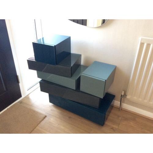 Contemporary grey and blue gloss chest of drawers