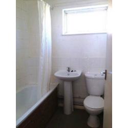 BIG SHINY DOUBLE ROOM WITH GREAT LOCATION