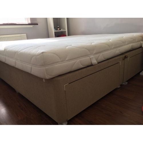SUPER KINGSIZE BED