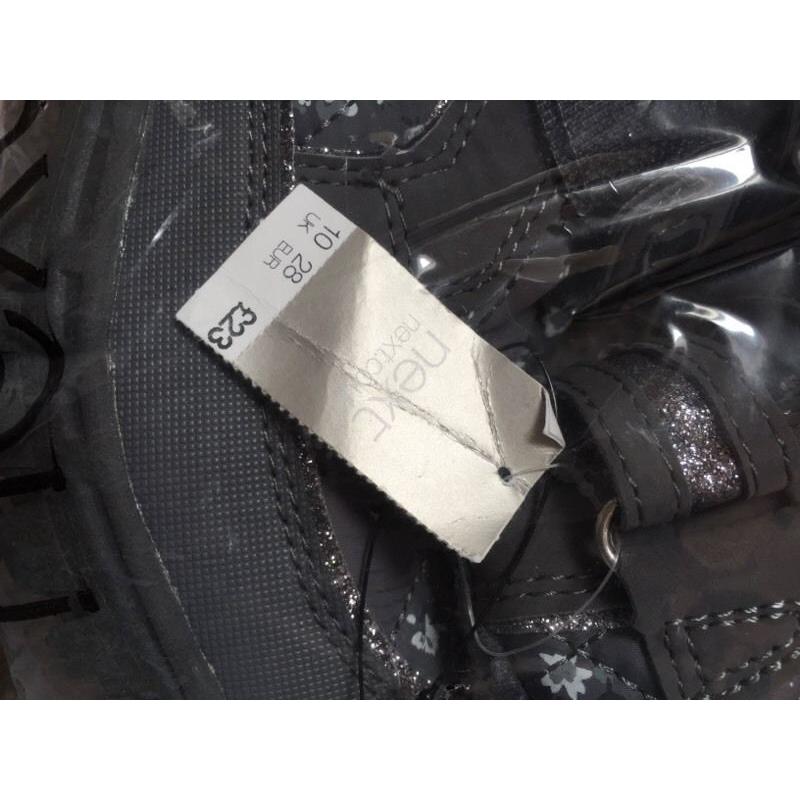 Brand new with tags Next snow boots grey size 10 girls kids