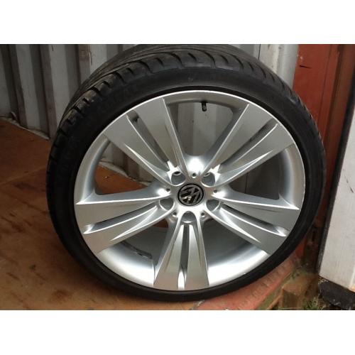 Vw Transporter Alloys 20" with tyres x 4