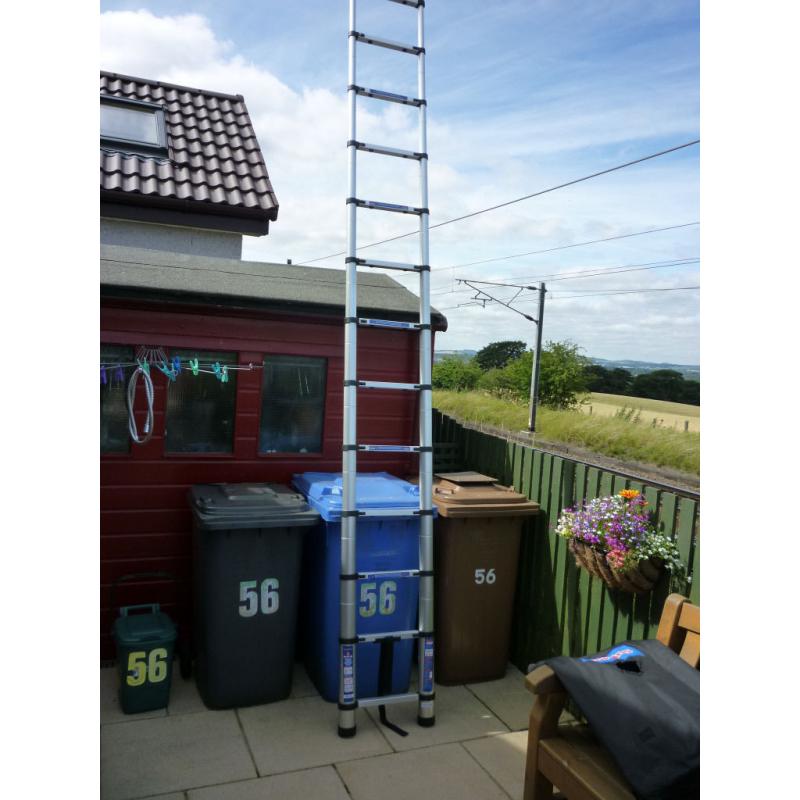 SUPATOOL, Telespopic 3.6 metre ladder and bag
