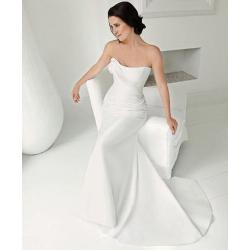Suzanne Neville Wedding Dress