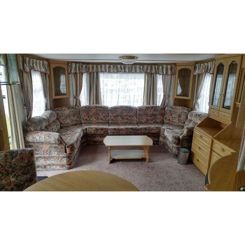 GREAT STARTER CARAVAN FOR SALE INC 2017 SITE FEES