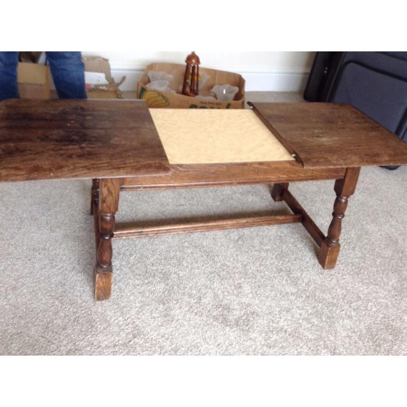 Vintage 1950's pullout coffee table