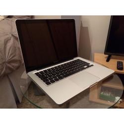 Macbook Pro i5 like new