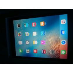 Ipad pro 32gb WiFi and cellular